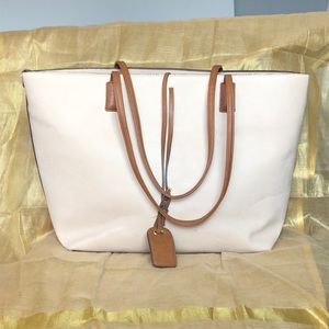 White faux leather 2 in 1 tote w/striped interior